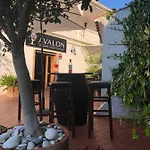Avalon Pensjonat 3*