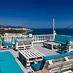 Avalon بيت ضيافة 3*